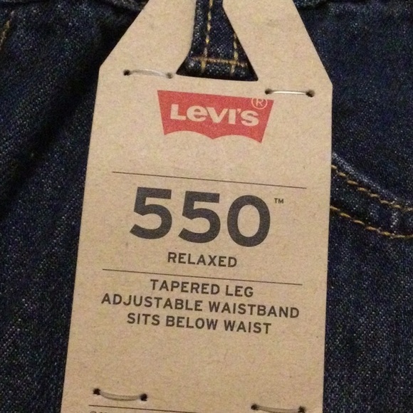 Levis 550 Boys jeans size 10 Husky 30 x 26 adjustable waistband relaxed fit - Picture 4 of 6